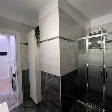 Apartment Glenis Vollga Durrës