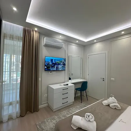 Glenis Vollga Apartment *